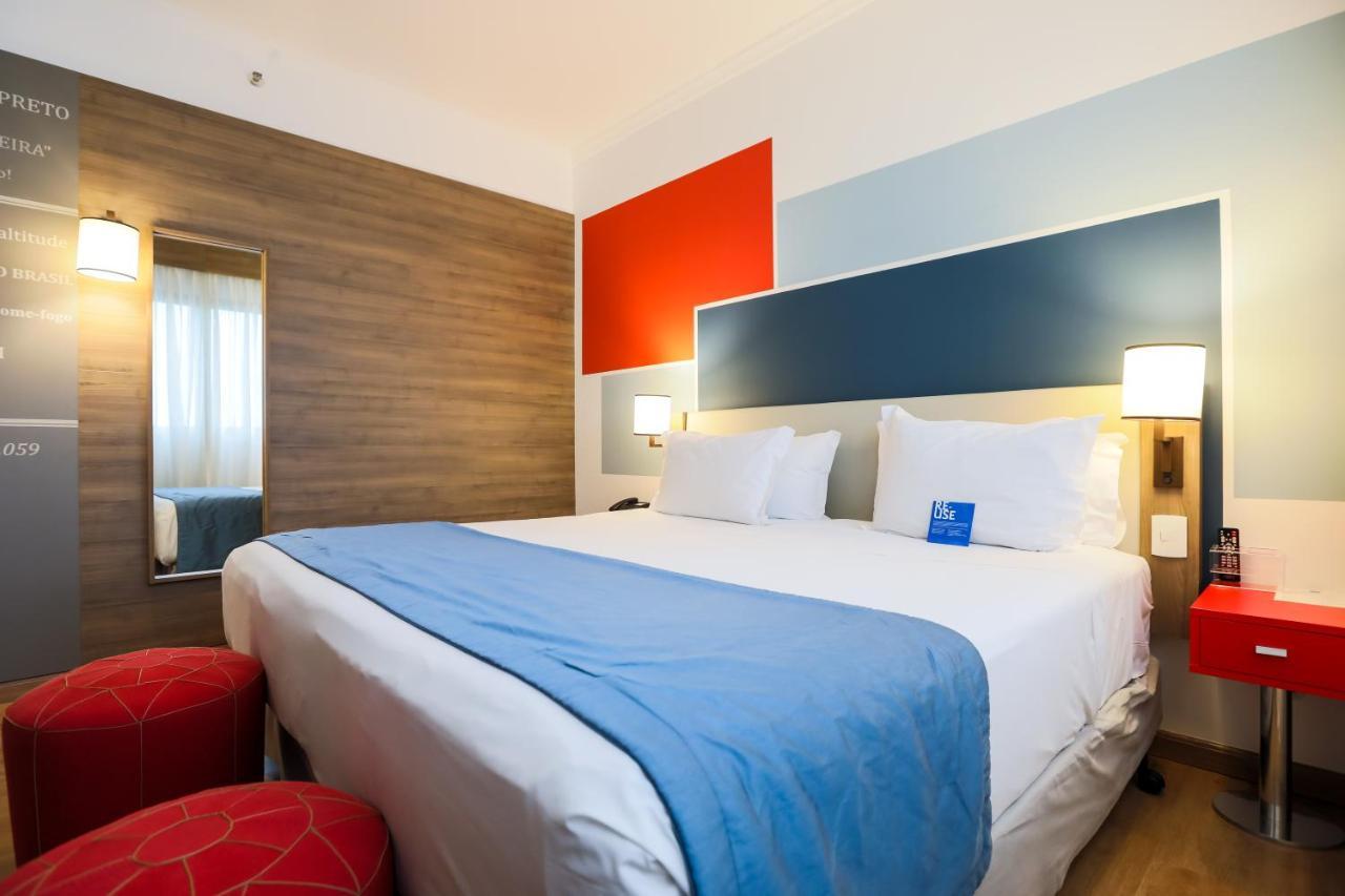 ホテル Tryp By Wyndham リベイラン・プレト エクステリア 写真 A room at the Best Western Plus San Francisco Airport