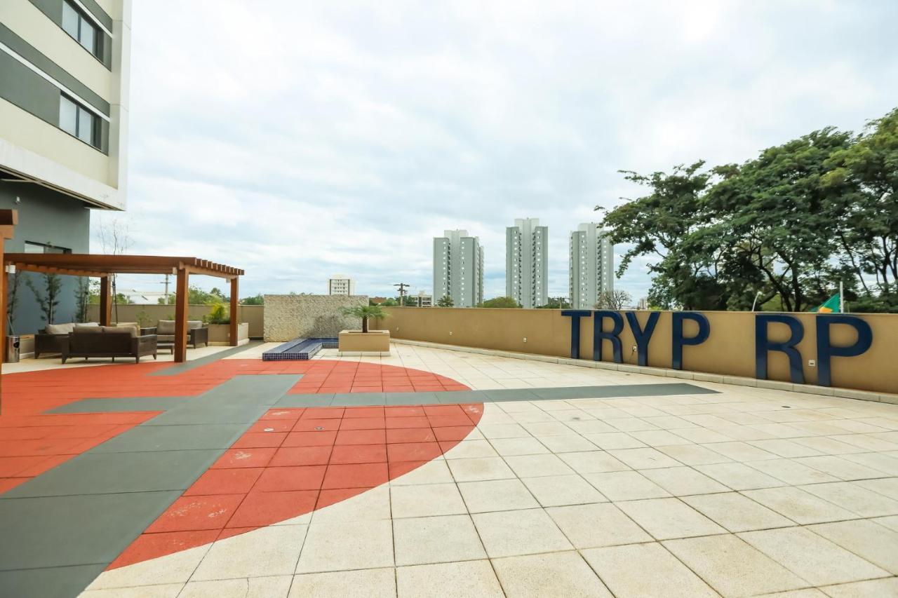 ホテル Tryp By Wyndham リベイラン・プレト エクステリア 写真 The rooftop of the building