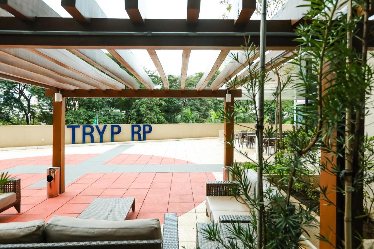 ホテル Tryp By Wyndham リベイラン・プレト エクステリア 写真 The rooftop of the RP Library